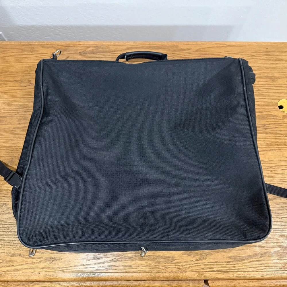 Dockers Black Travel Garment Bag